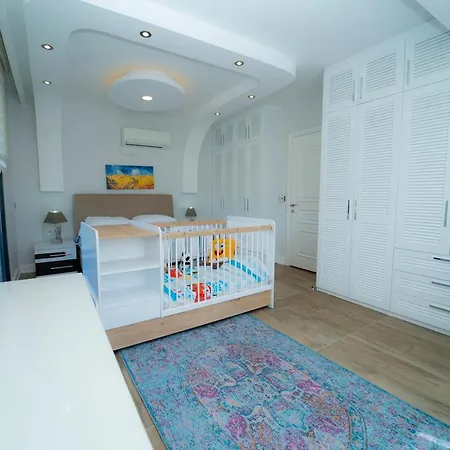 3 Bedroom Triplex Villa *