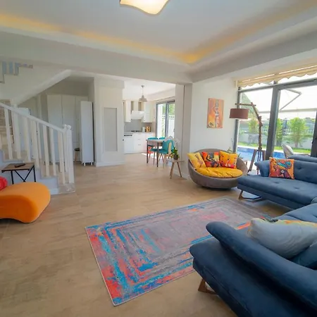 Villa 3 Bedroom Triplex Göcek