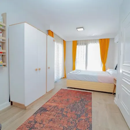 3 Bedroom Triplex